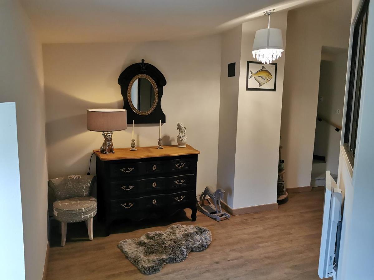 Au Domaine De Gigie Bed and Breakfast Chervettes Εξωτερικό φωτογραφία