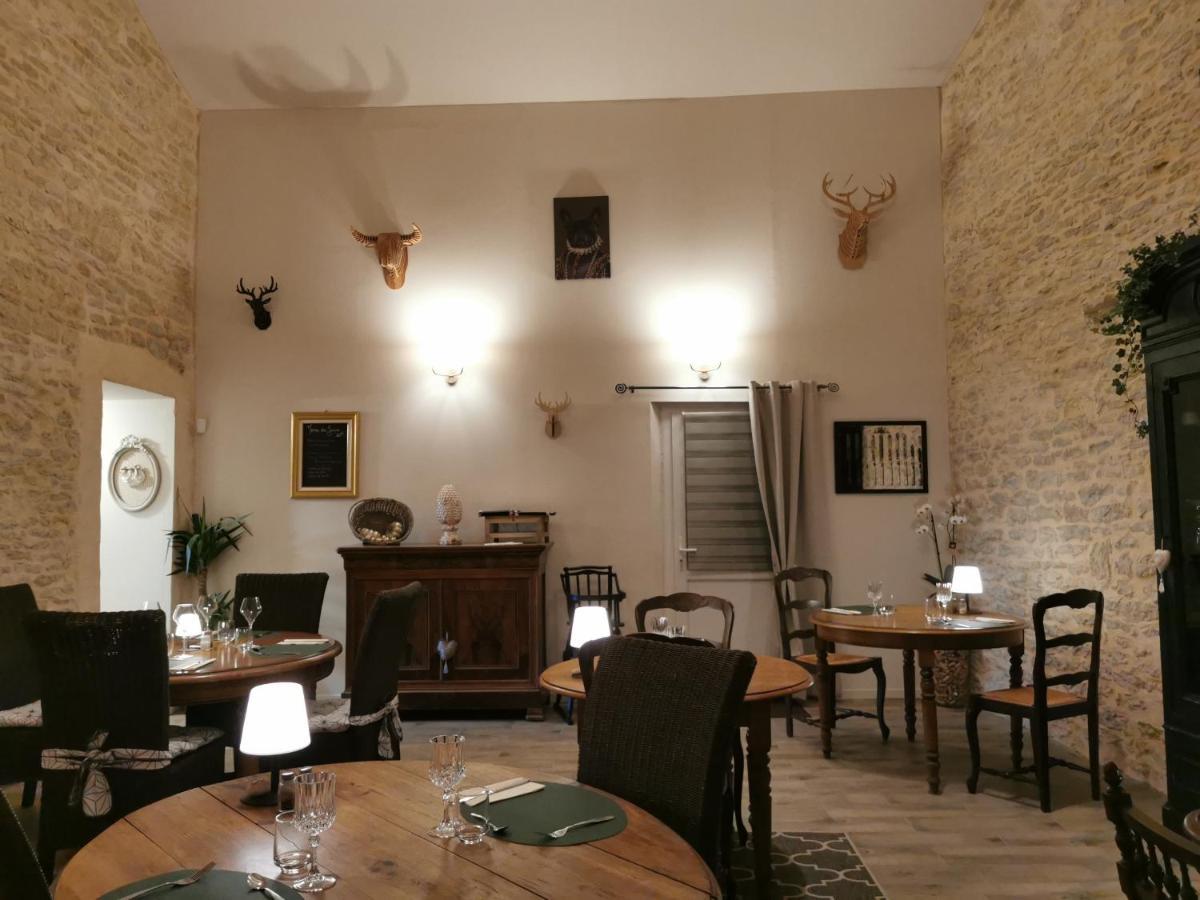 Au Domaine De Gigie Bed and Breakfast Chervettes Εξωτερικό φωτογραφία